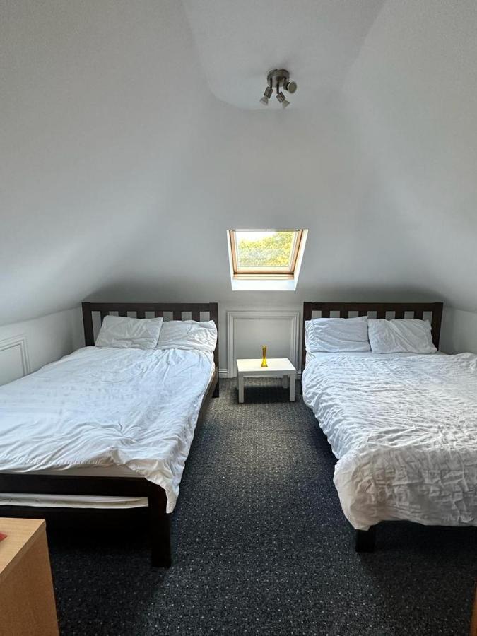 Sultania Motel And Catering Hedgerley Esterno foto